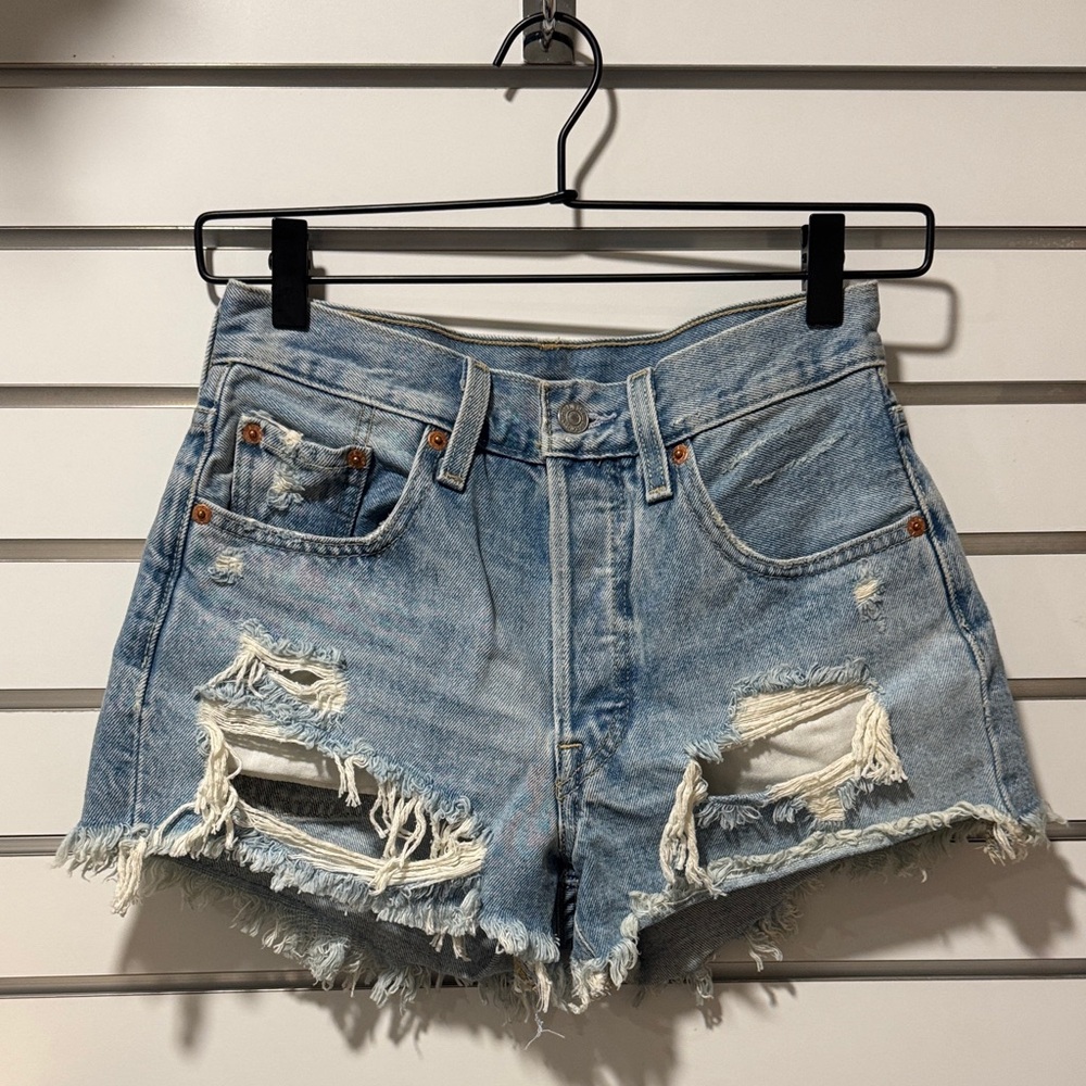 Levi’s Distressed High-Rise Denim Shorts – Light Wash